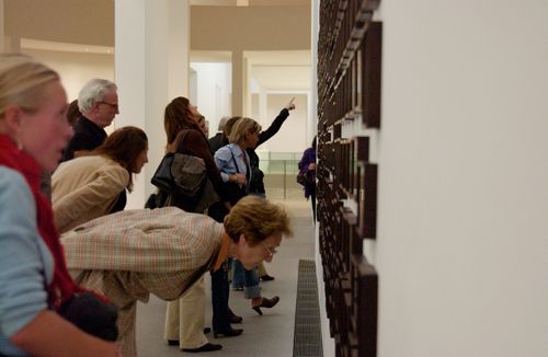 Fiona Tan – Vox Populi Tokyo